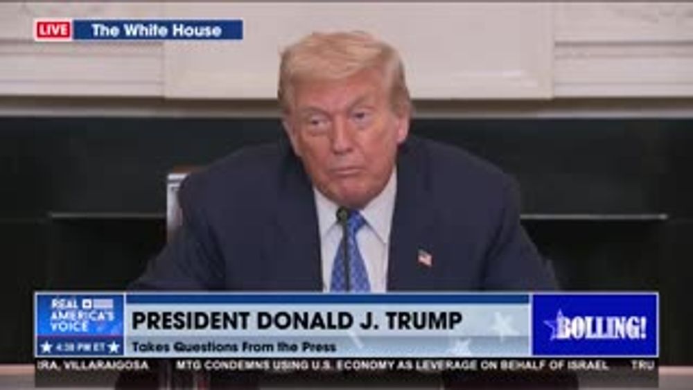 TRUMP THINKS THERE’S A SHOT AT PEACE BETWEEN RUSSIA AND UKRAINE