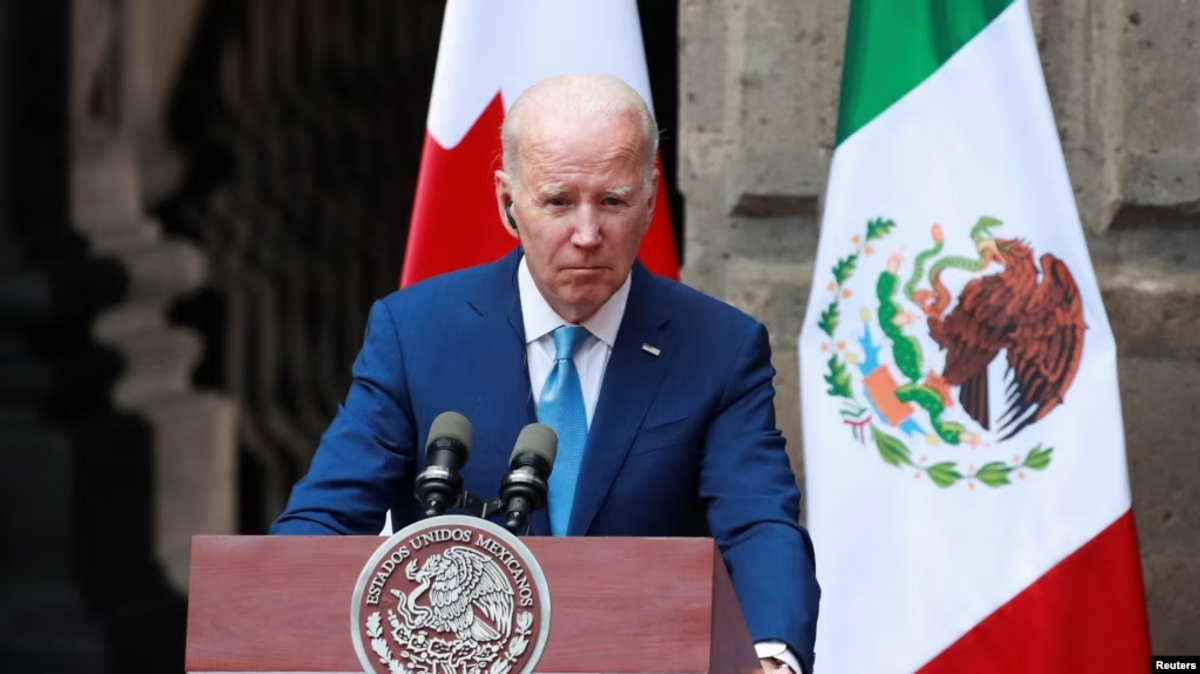 Biden Says He Doesn’t Know What’s in Classified Documents