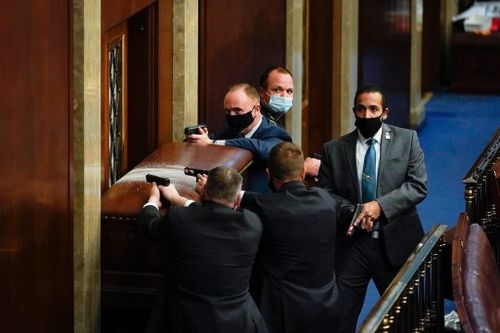 World Leaders Offer Mixed Reactions After Mayhem at US Capitol
