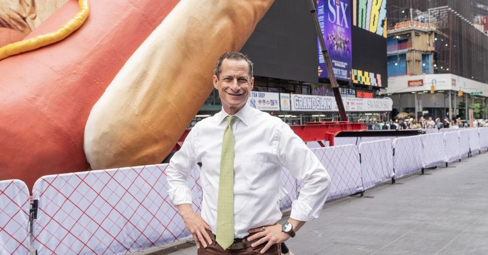 Anthony Weiner's hopes of a political comeback are dashed after losing NYC council race