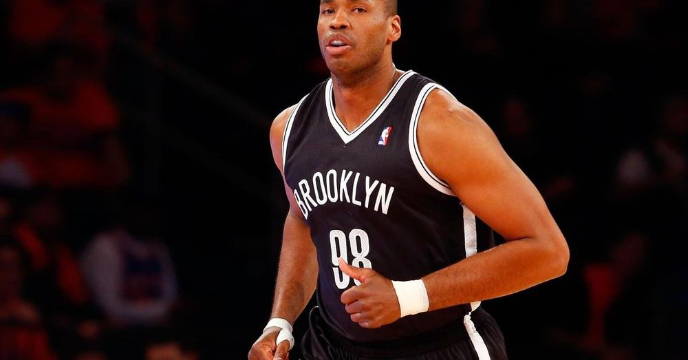 NBA's first openly gay player, Jason Collins, dies of brain cancer at 47