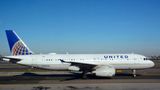 Body found in wheel well of United Airlines plane after its flight from Chicago to Maui