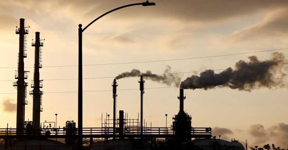 California may lose two more refineries, would have to rely on gas from abroad