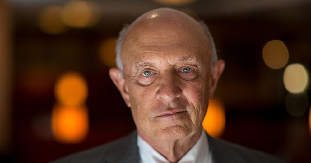 Former Clinton CIA Director James Woolsey dies at the age of 84