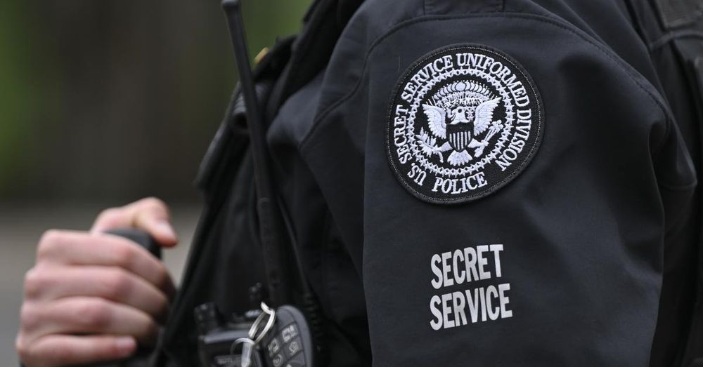 Secret Service shoots man in 'armed confrontation' overnight near White House, agency says