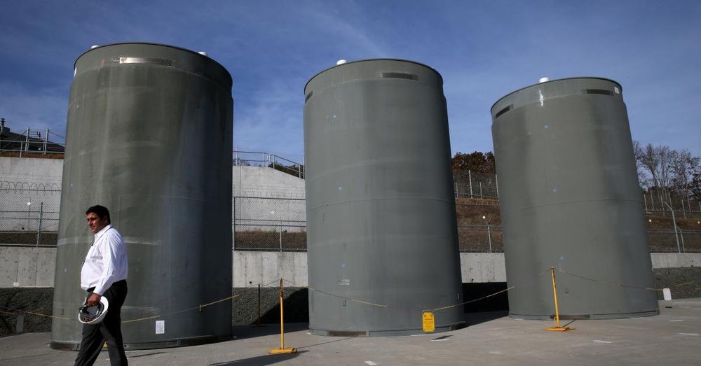 Brown protests federal plan to transport liquid radioactive waste through Spokane