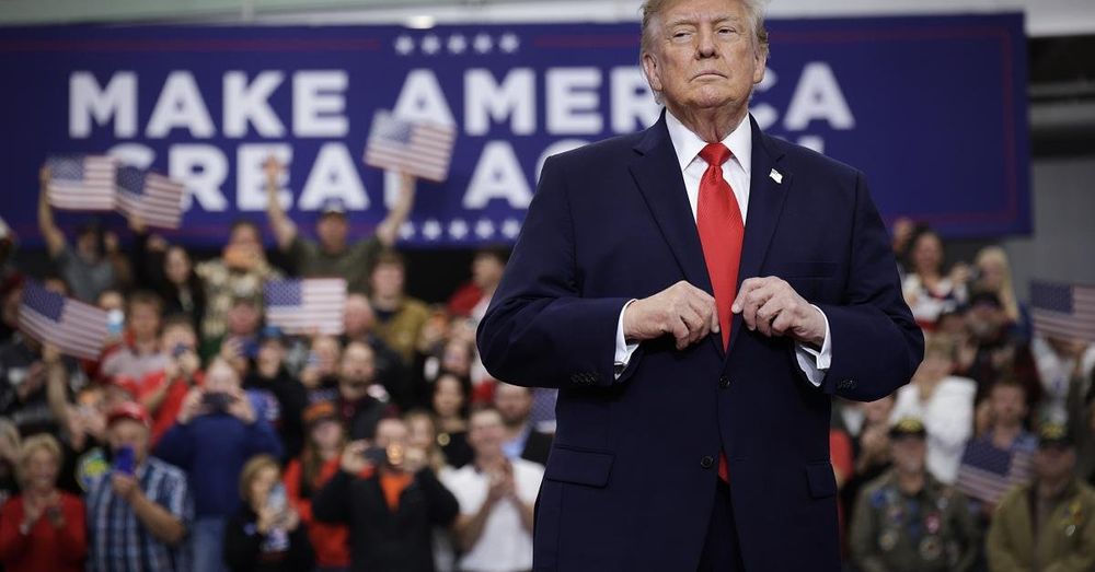 Trump issues pardons for Alaskan truckers who were targeted by Biden admin