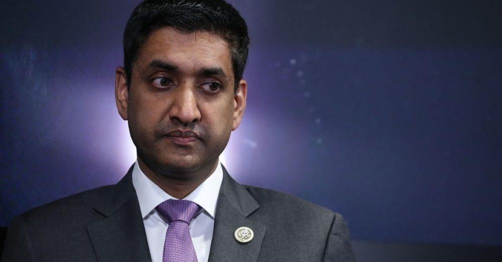 Khanna says Schumer 'should be replaced,' after Senate Democrats supply votes to end shutdown