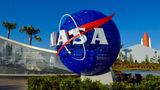 Florida opening shuttle runway to commercial spacecraft