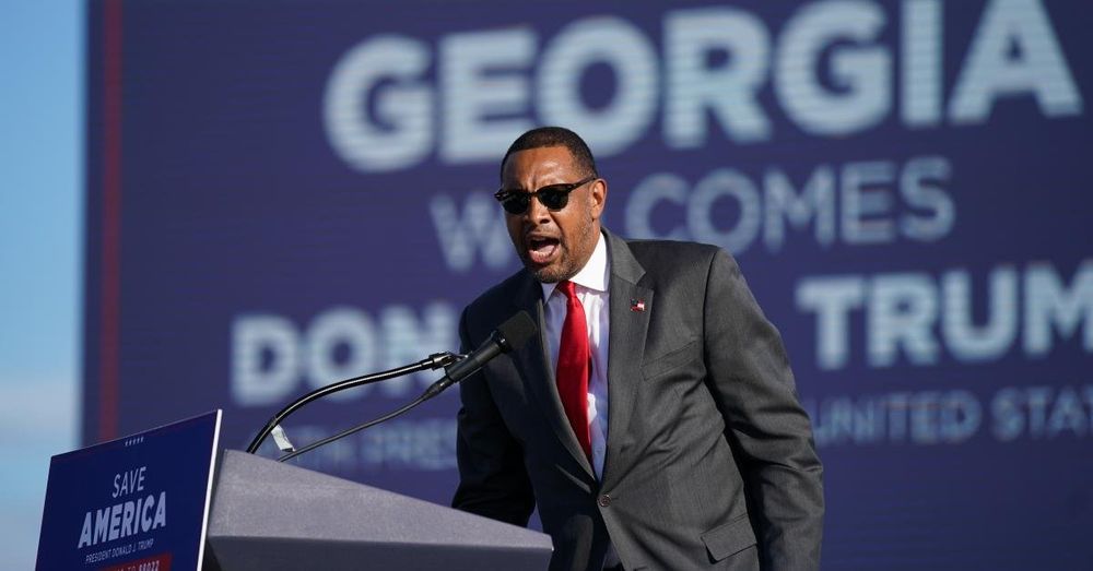 Former Democrat turned Trump ally Vernon Jones announces bid for Georgia Secretary of State