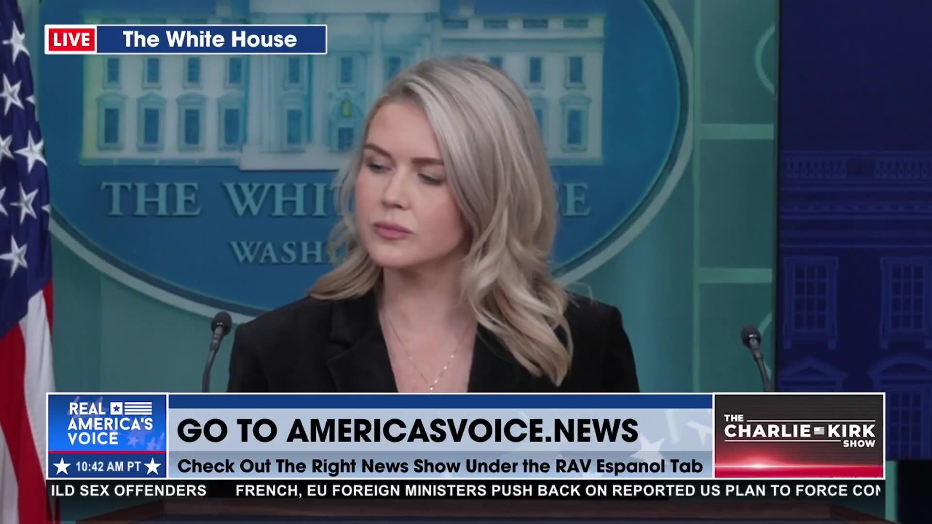 RAV ESPAÑOL: MX IS PROTESTING AGAINST SHEINBAUM AS SHE ATTACKS JOURNALISTS