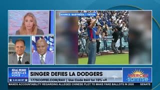 SINGER DEFIES THE L.A. DODGERS