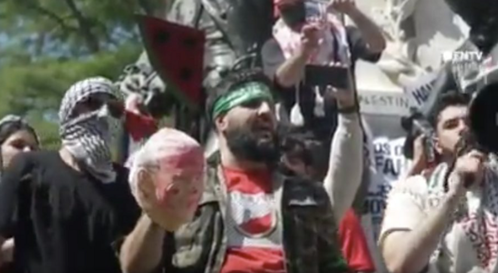 Anti-Israel Protesters Rage at White House: Demand Ceasefire and End to Gaza Conflict