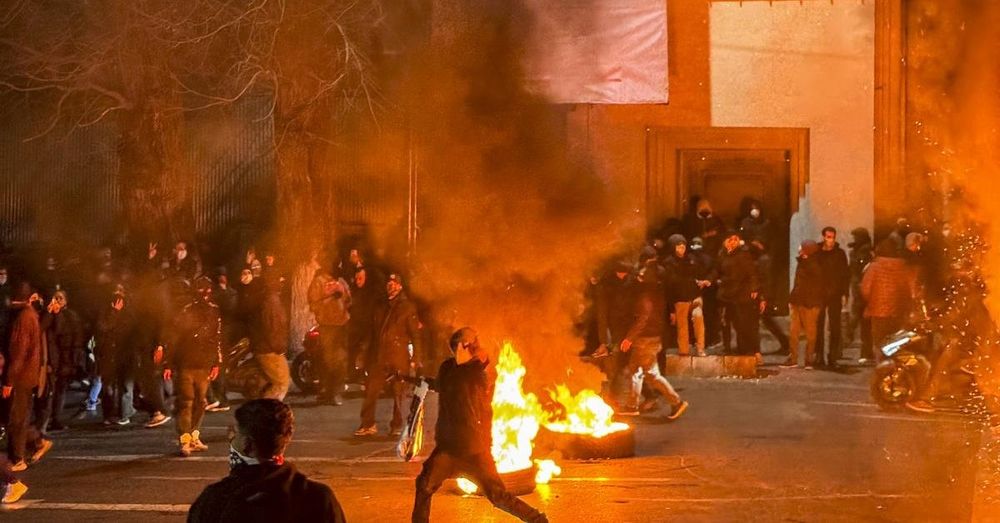 Europe leaders are in rare unity over Iran but stop short of plan to tip country into instability