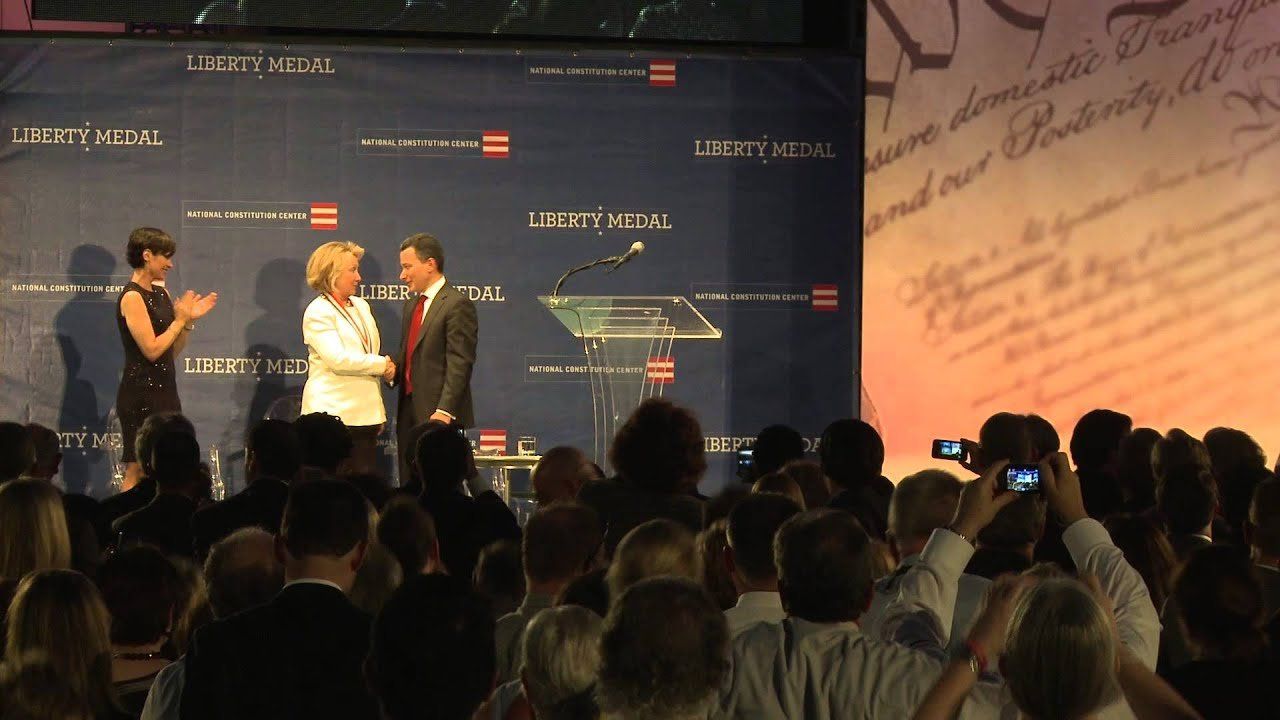 Hillary Clinton, Jeb Bush share bipartisan stage in Philadelphia