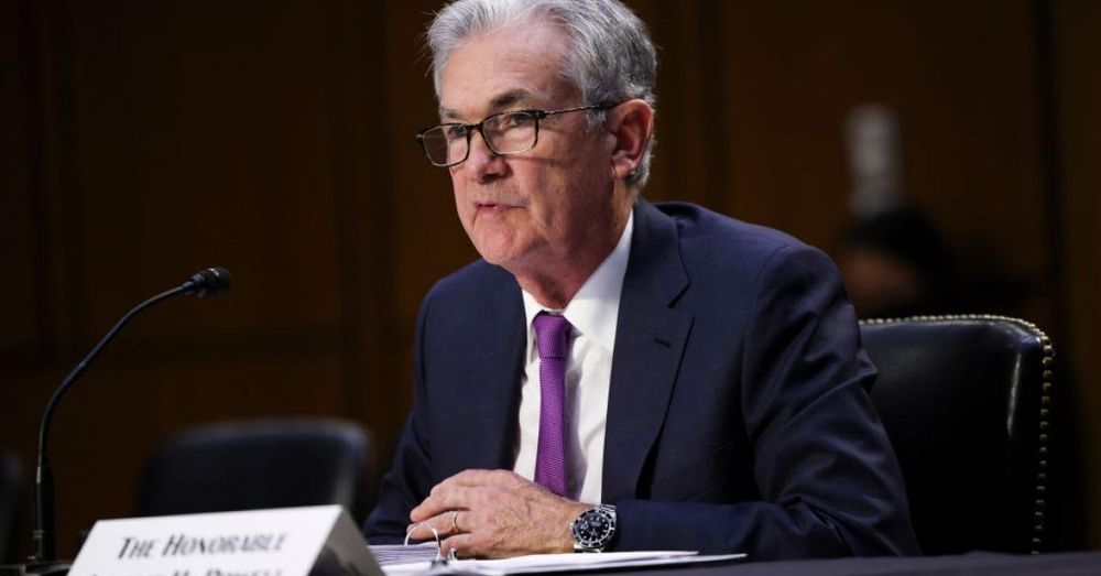 Heads of major banks met with Fed Chairman Powell to discuss cyber threats from Anthropic's Mythos