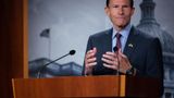 Sen. Blumenthal to undergo surgery after fracturing femur at UConn parade