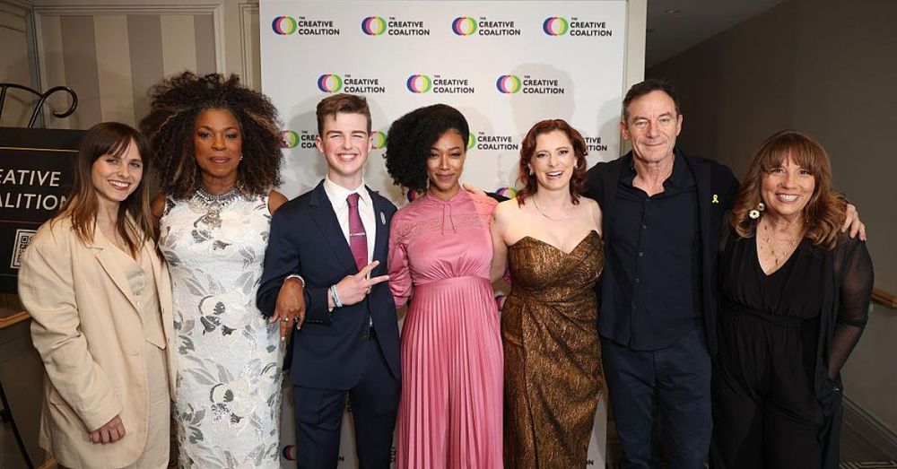 Creative Coalition of entertainers 'deeply disappointed' in Trump's proposal to eliminate NEA