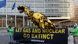 Shell oil company sues Greenpeace over ‘extremely dangerous’ protest