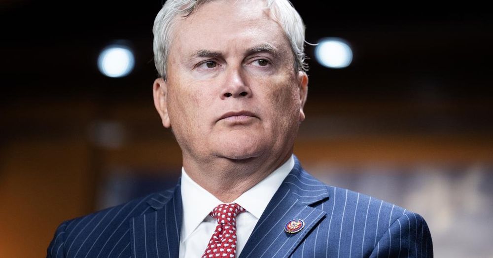 Comer reminds Clintons to sit for depositions next week or face criminal contempt referrals