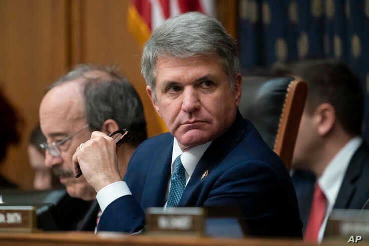 Rep. Michael McCaul, R-Texas, the ranking member of the House Foreign Affairs Committee, is joined at left by Chairman Eliot…