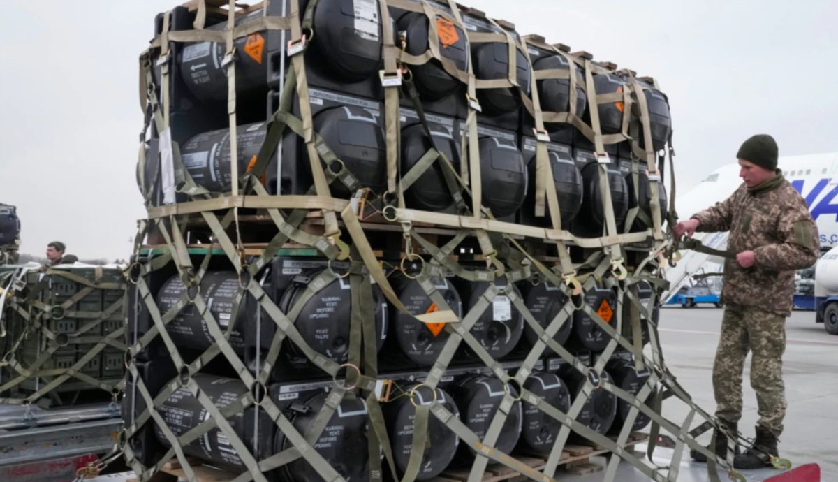 Blinken Warns that Russia Could Attack Ukraine at ‘Any Time’