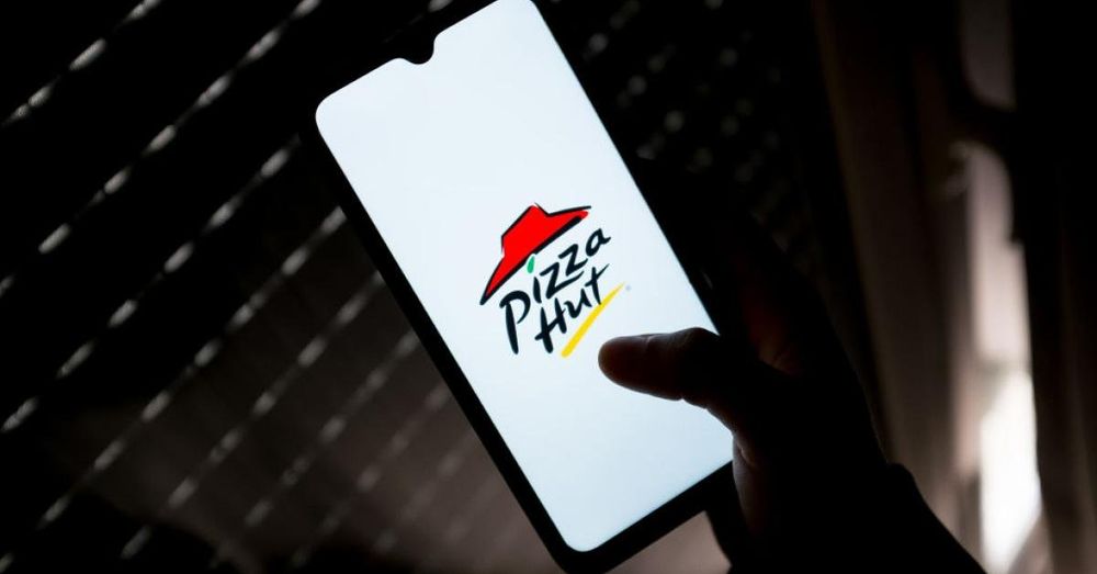 With sales dropping, Pizza Hut restaurant chain to be sold in $2.7 billion deal