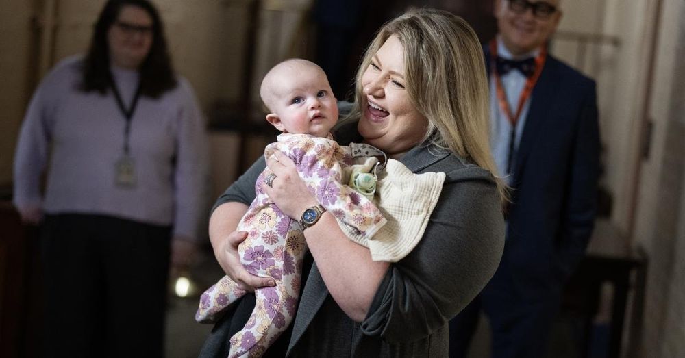 Cammack leads effort to get NY Gov Hochul to reject bill replacing mother with 'gestating parent'