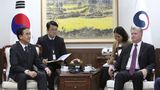 US N. Korea Envoy to Visit S. Korea Amid Uncertainty Over Talks