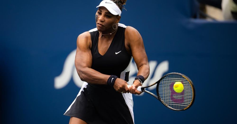 Serena Williams withdraws from Wimbledon doubles after knee injury