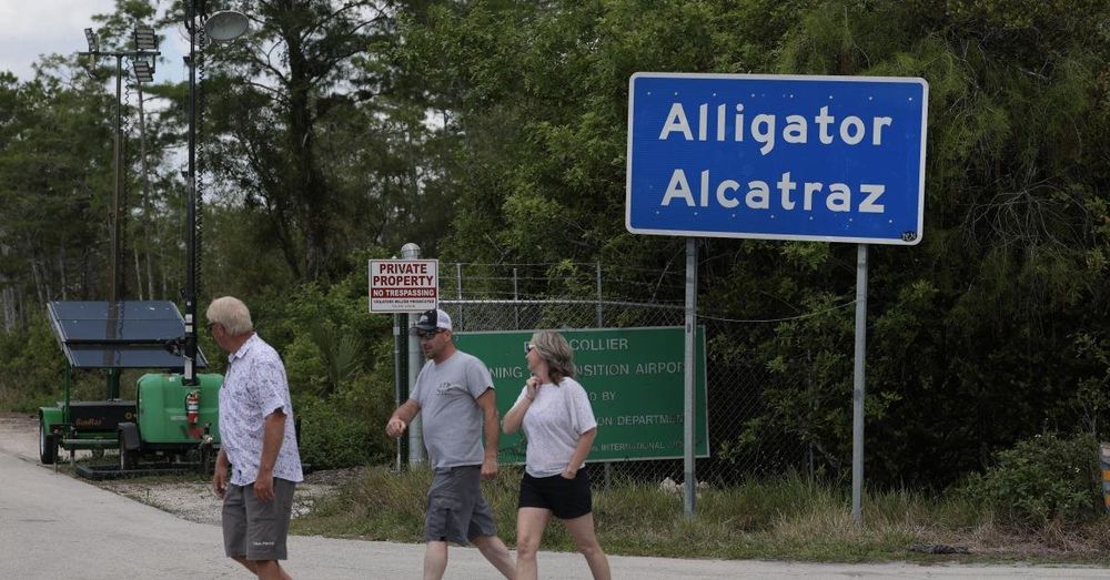 Trump admin, Florida in talks to close immigration detention center dubbed 'Alligator Alcatraz'