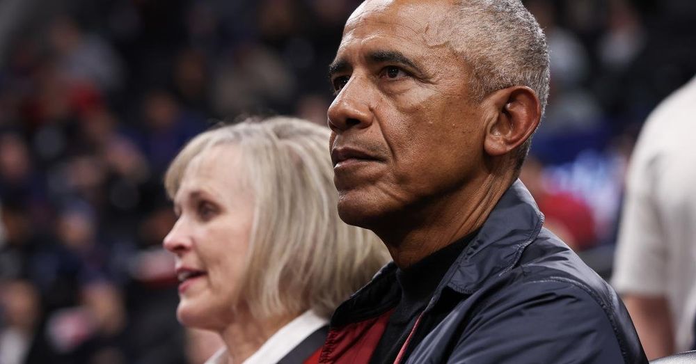 Obama endorses Newsom's redistricting efforts as Texas House passes its map