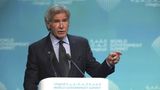 Harrison Ford knocks Trump, Others Who ‘Denigrate Science’