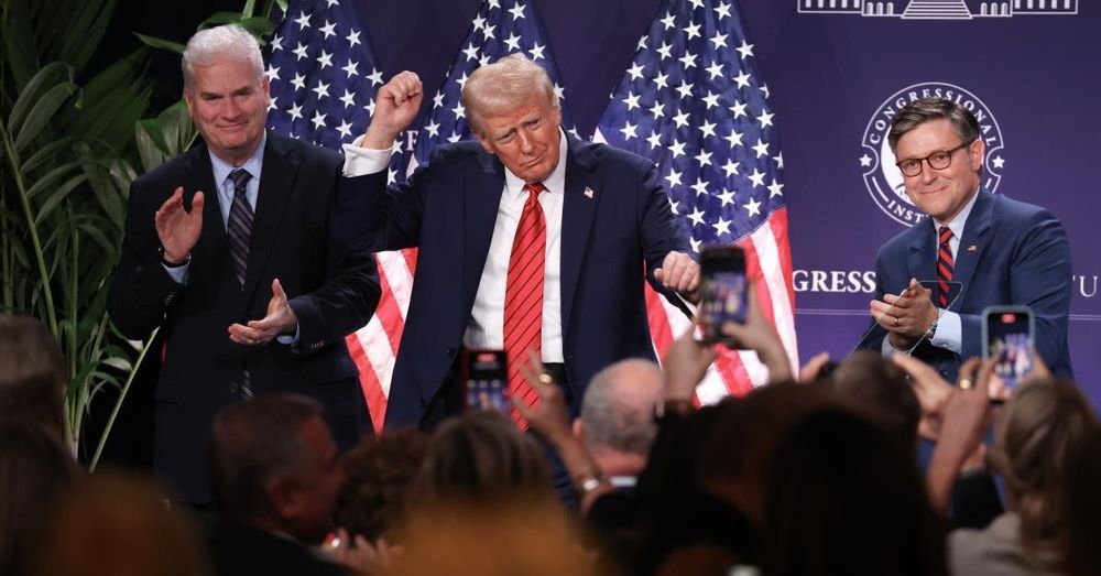 President Trump raises massive $1.4 billion political war chest for 2026 midterms