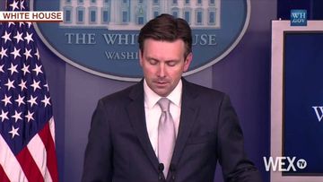 White House downplays concerns about slow economic growth
