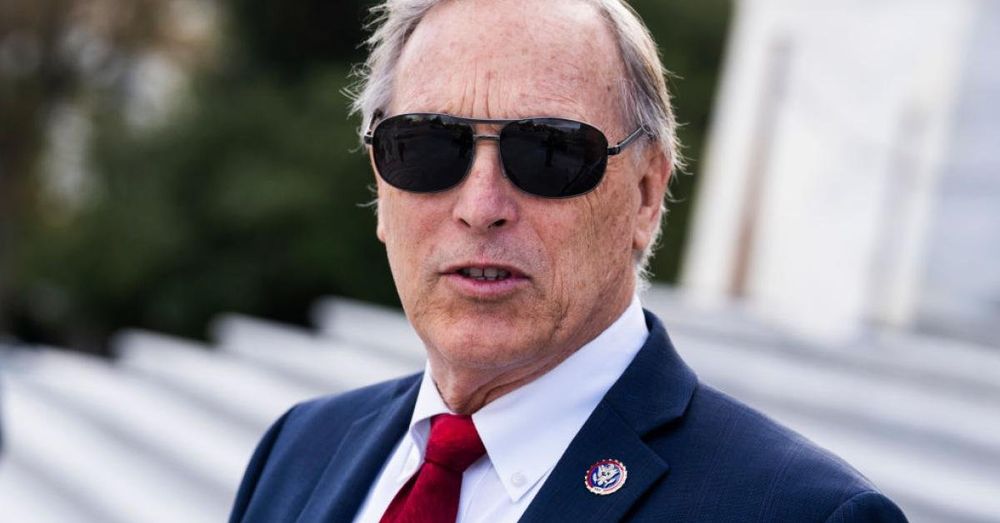 House lawmaker moves to oust judge in deportation case with move that skips impeachment