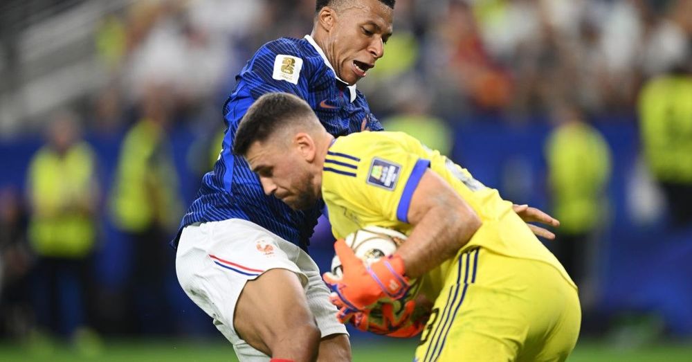 Spain advances to 2026 FIFA World Cup finals over France