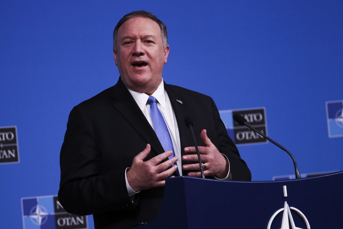 Trump Says Pompeo Would Easily Win Senate Seat in Kansas