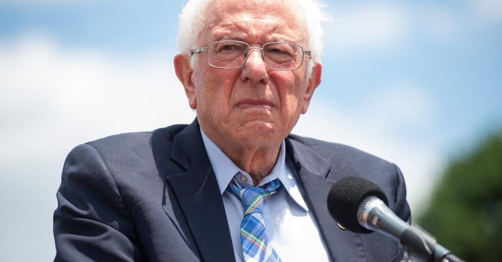 Bernie Sanders' Vermont office catches fire as police search for arson suspect