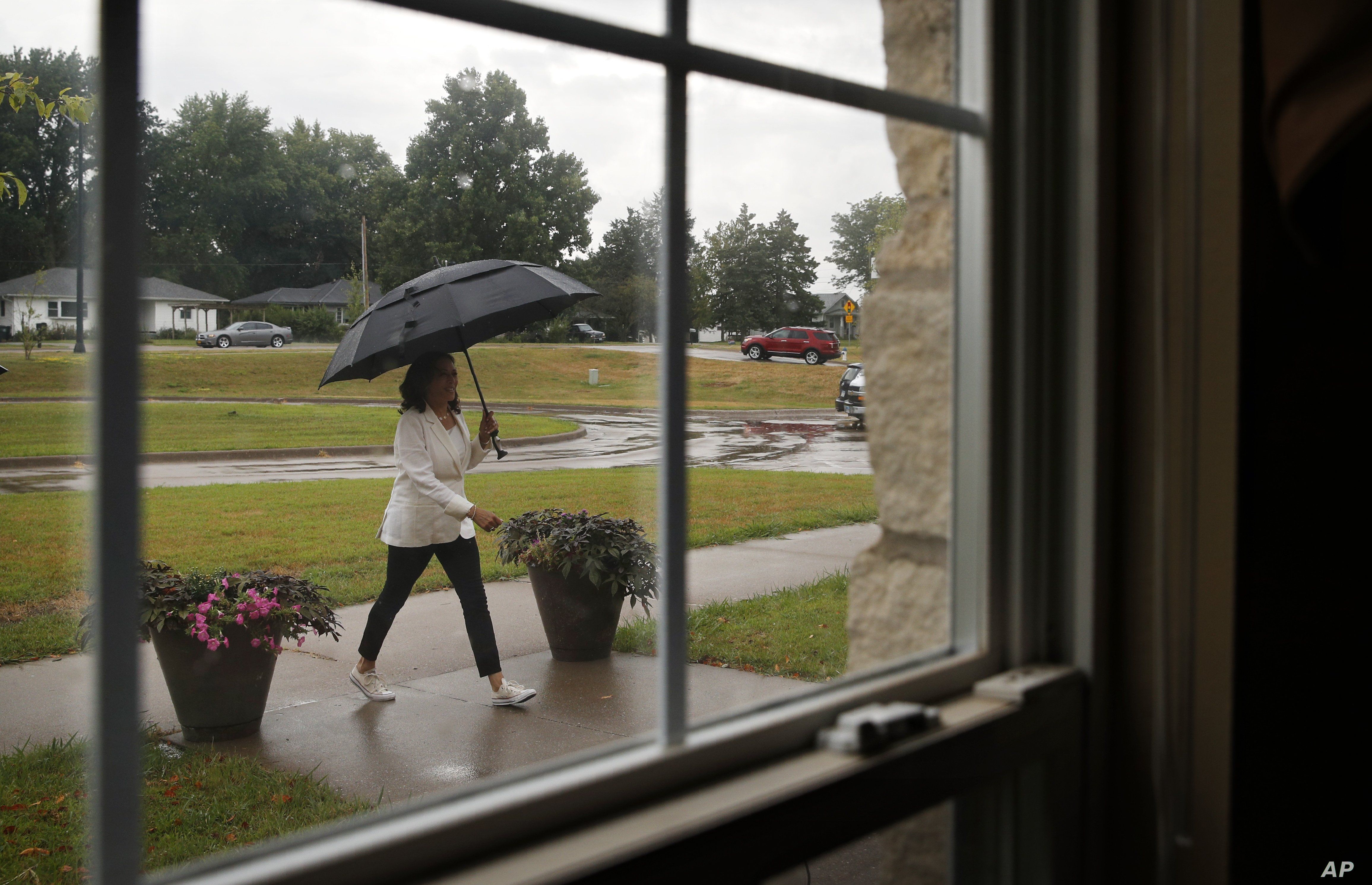 Democratic presidential candidate Sen. Kamala Harris, D-Calif., arrives for a visit at the Bickford Senior Living Center, Aug. 12, 2019, in Muscatine, Iowa.