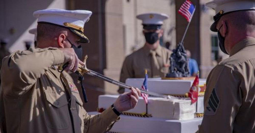 About 200 Marines arrive in LA to guard federal building near UCLA