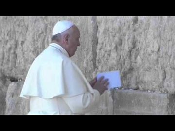 Raw: Pope visits Jerusalem’s Western Wall