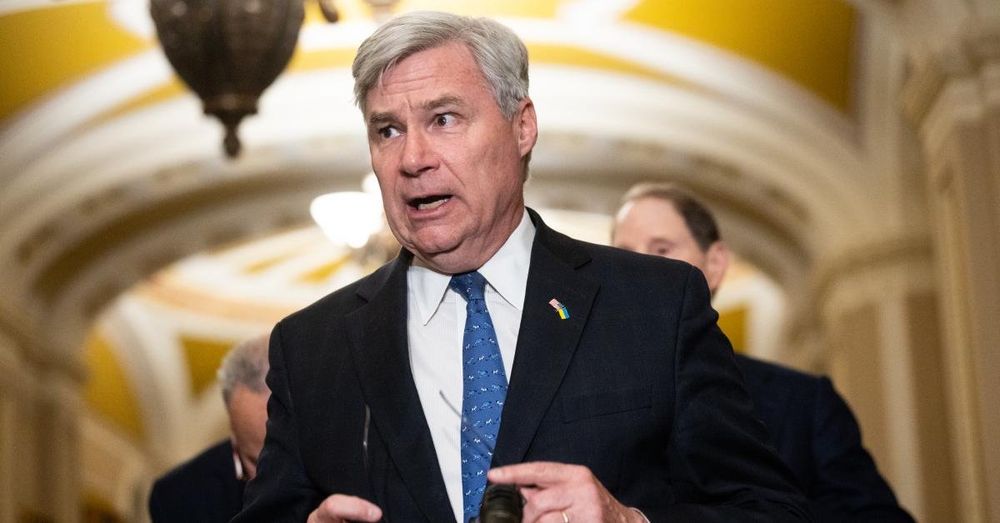 Senate Democrat Whitehouse to try again with long shot bill to reform Supreme Court, add term limits
