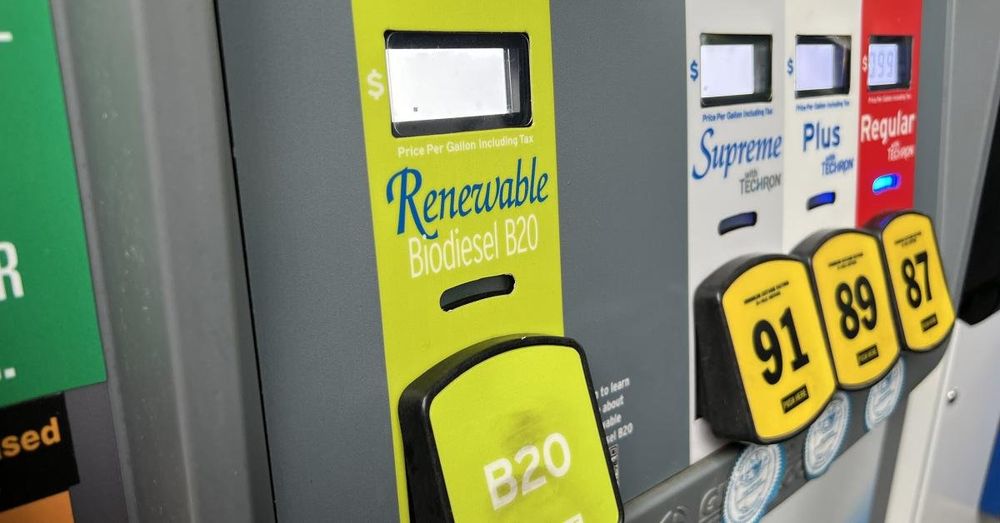 Arizona lawmakers look at way to prevent gas price hikes