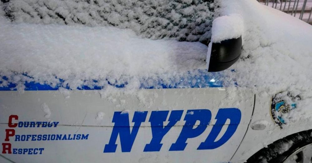 NYPD makes arrest in connection with crowd pelting officers with snow, ice balls amid blizzard