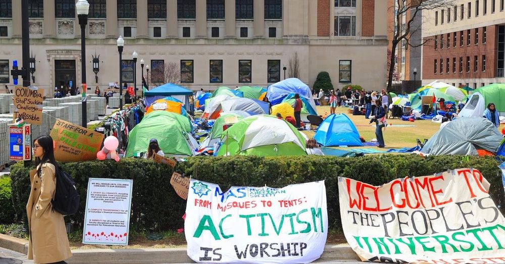Columbia students still occupying buildings could now be expelled
