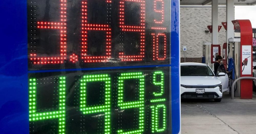 Despite high gas prices, Memorial Weekend travel expected to break records, AAA forecasts