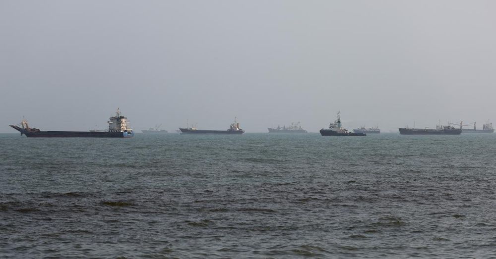 U.S. military establishes stealth corridor through the Strait of Hormuz: report