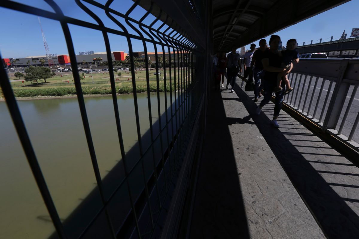 US Reports Border Detentions Down in August as Mexico Cooperates