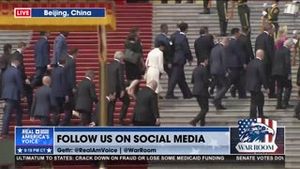 President Trump and President XI Enter Hall Main Entrance